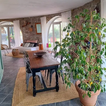 Marie-claire Vue Jardin-jacuzzi Hotel
